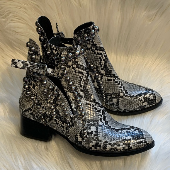 Jeffrey Campbell Rylance ST Studded Bootie - Picture 3 of 12